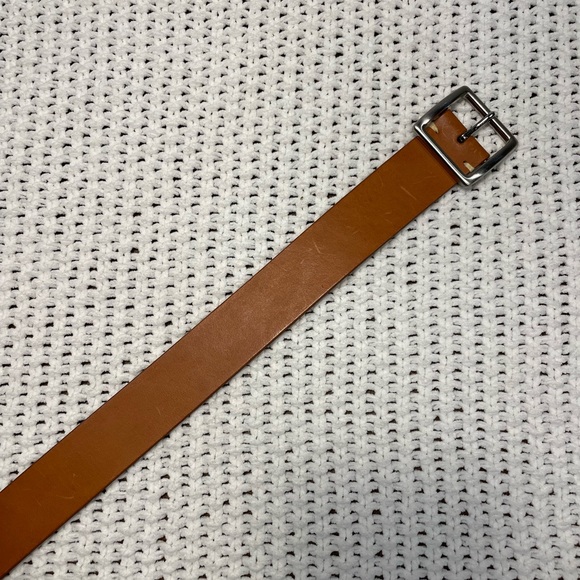 Gap 26” Genuine Leather Belt - Picture 1 of 3